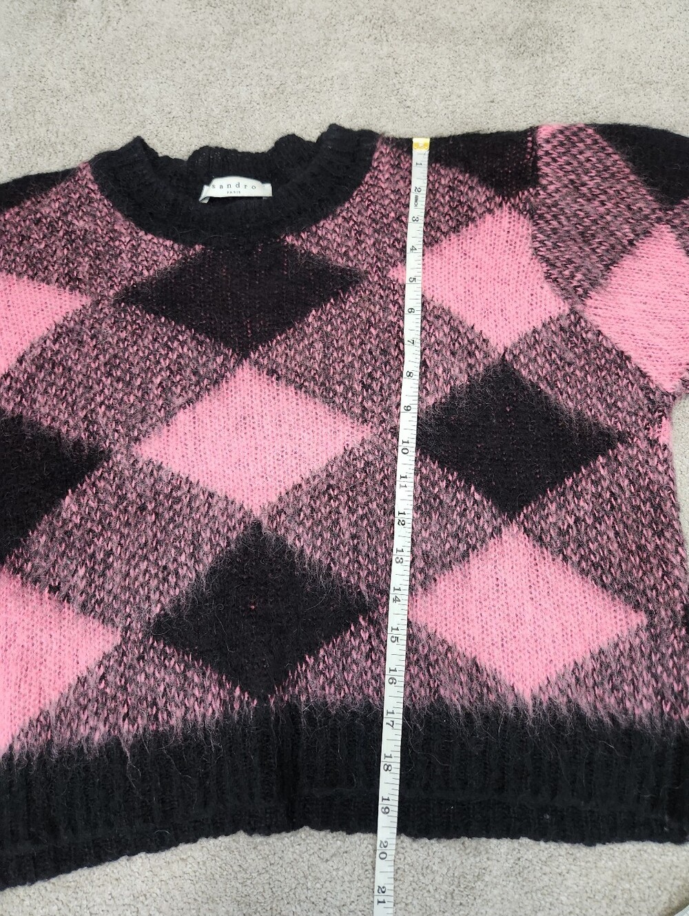ASO Emily In Paris & Taylor Swift Pink Black Plaid Sweater Oversized Fits Small - Picture 12 of 15